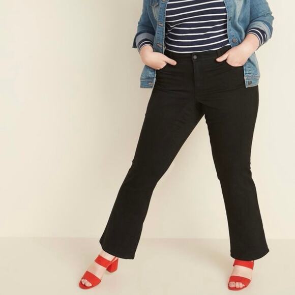 Old Navy Plus Women’s Mid Rise Kicker Bootcut Jean Size 22 2X Black - Picture 1 of 16